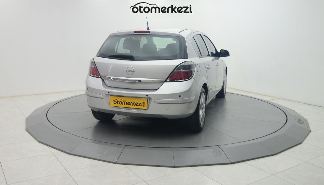 OPEL ASTRA 17